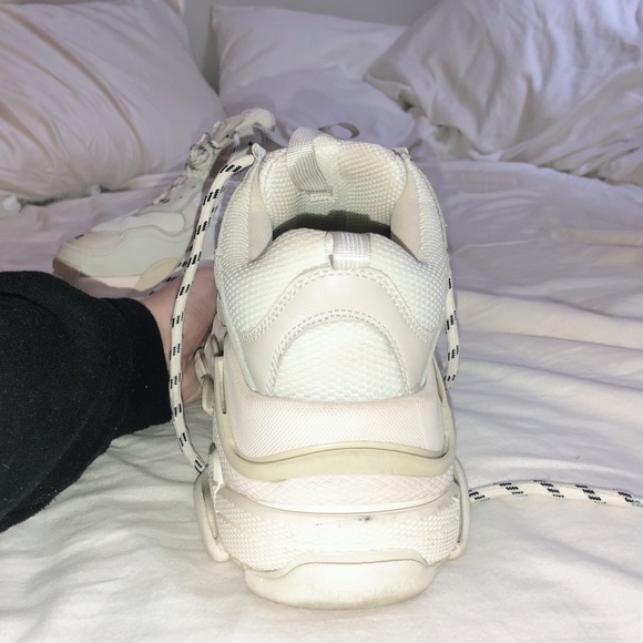 SOLD - Picture 4 of 8